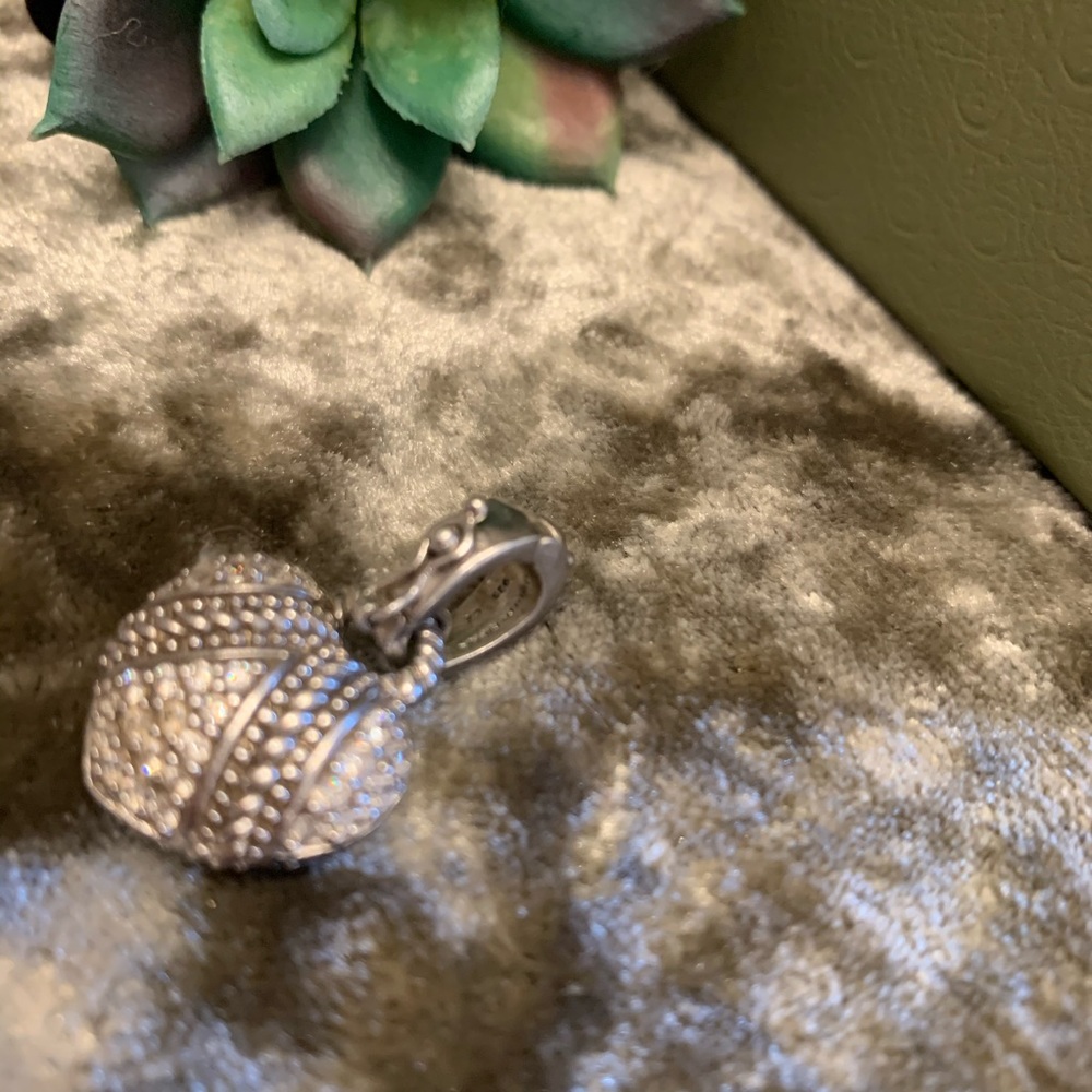 💗Judith Ripka heart enhancer pendant💗 - Picture 7 of 8